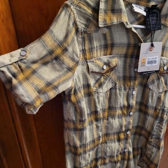 NWT Harley Davidson snap button fitted blouse - Picture 3 of 5